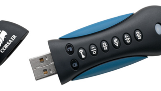 Corsair Flash Padlock 2 USB Drive Has Software <i>and</i> Hardware Encryption for the Ultra Paranoid